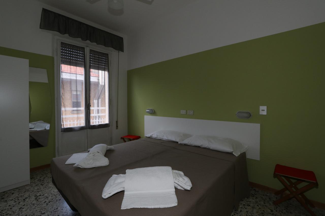 Hotel Urano Cattolica Dış mekan fotoğraf